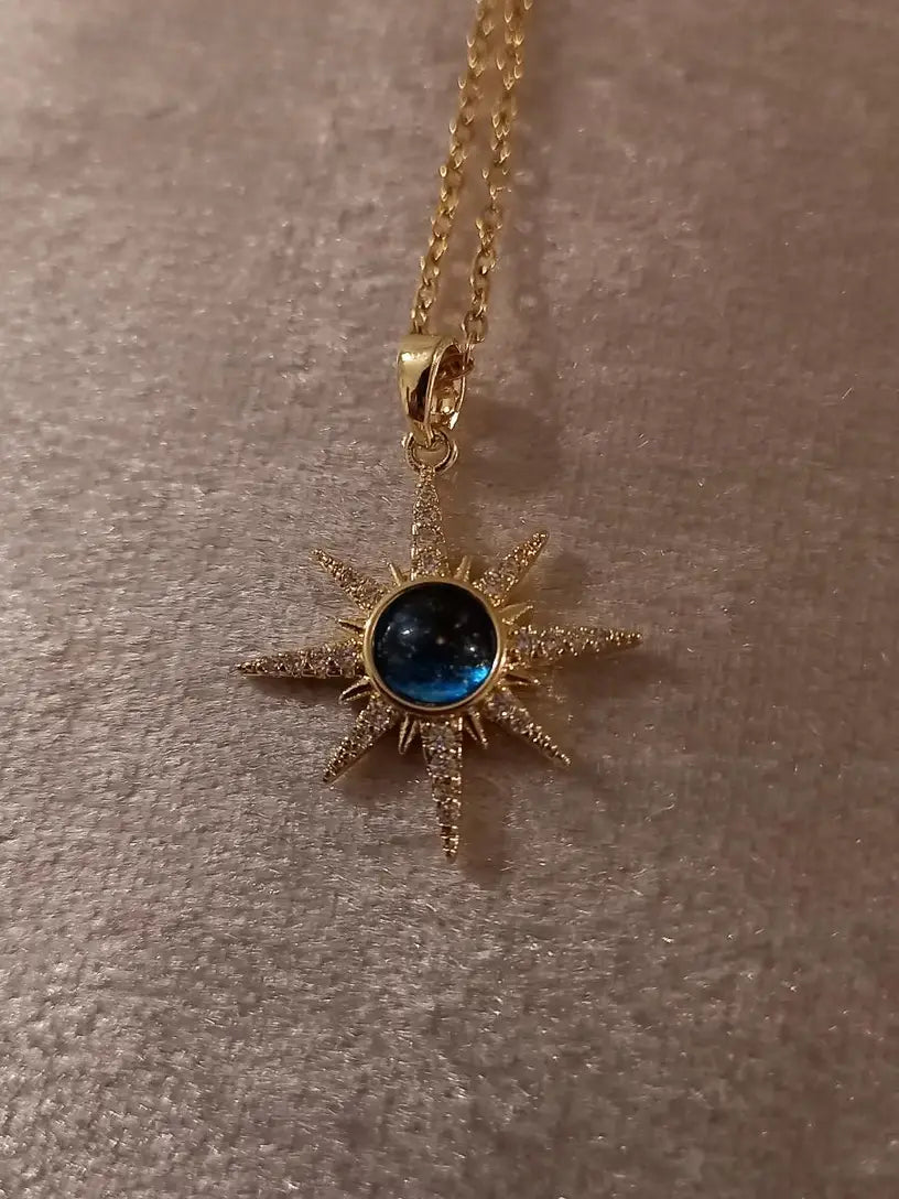 1pc Fashion Starburst Pendant Necklace