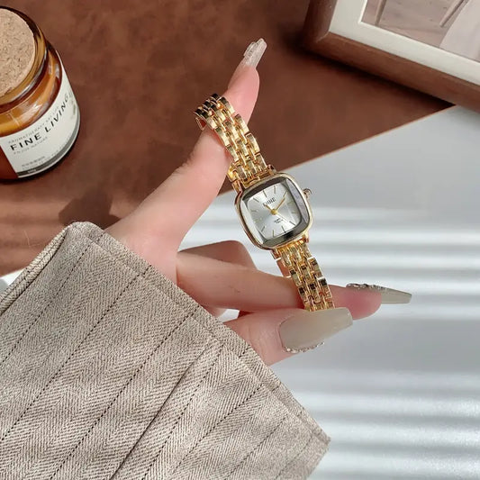 Women's Elegant Minimalist Watch - Golden-Tone Alloy Strap Quartz Wristwatch